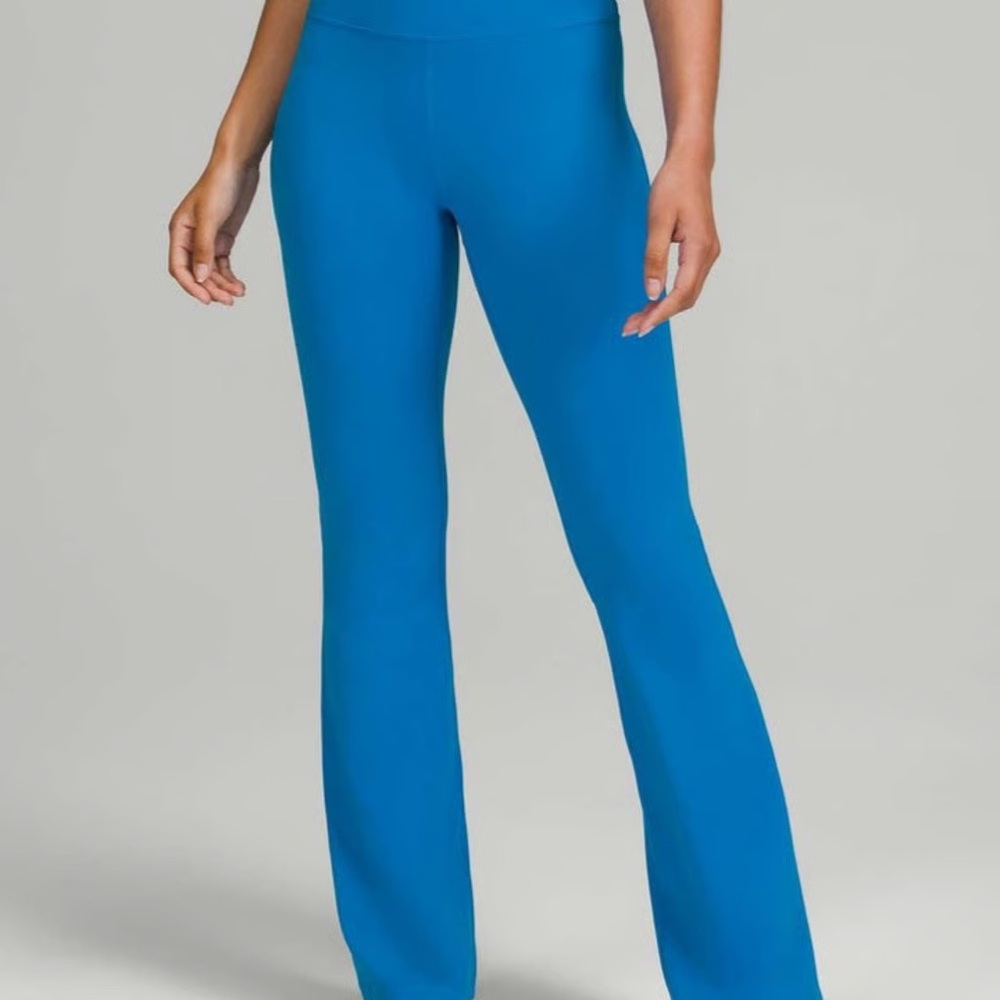 Lululemonn Poolside Flare Leggings